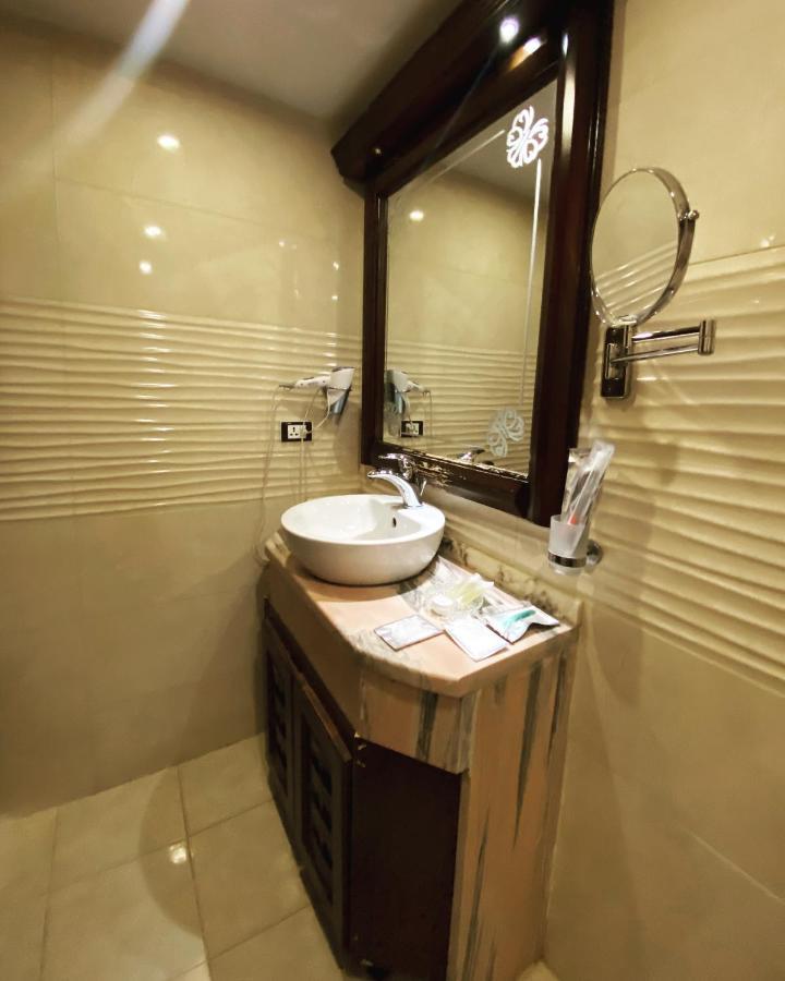 Anbat Midtown Hotel Wadi Musa Buitenkant foto