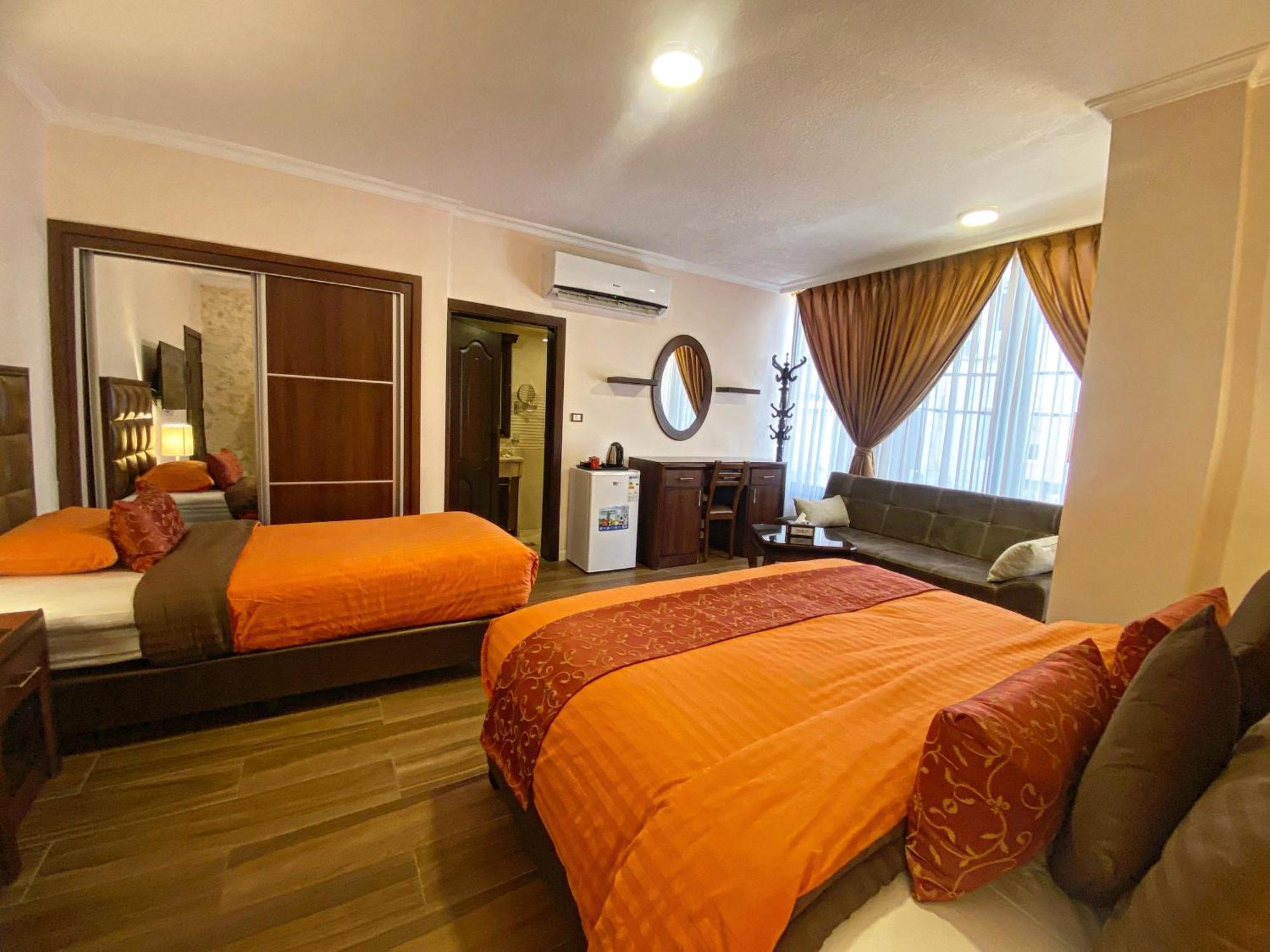 Anbat Midtown Hotel Wadi Musa Buitenkant foto