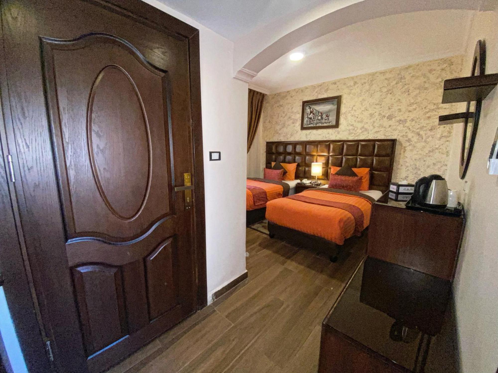 Anbat Midtown Hotel Wadi Musa Buitenkant foto